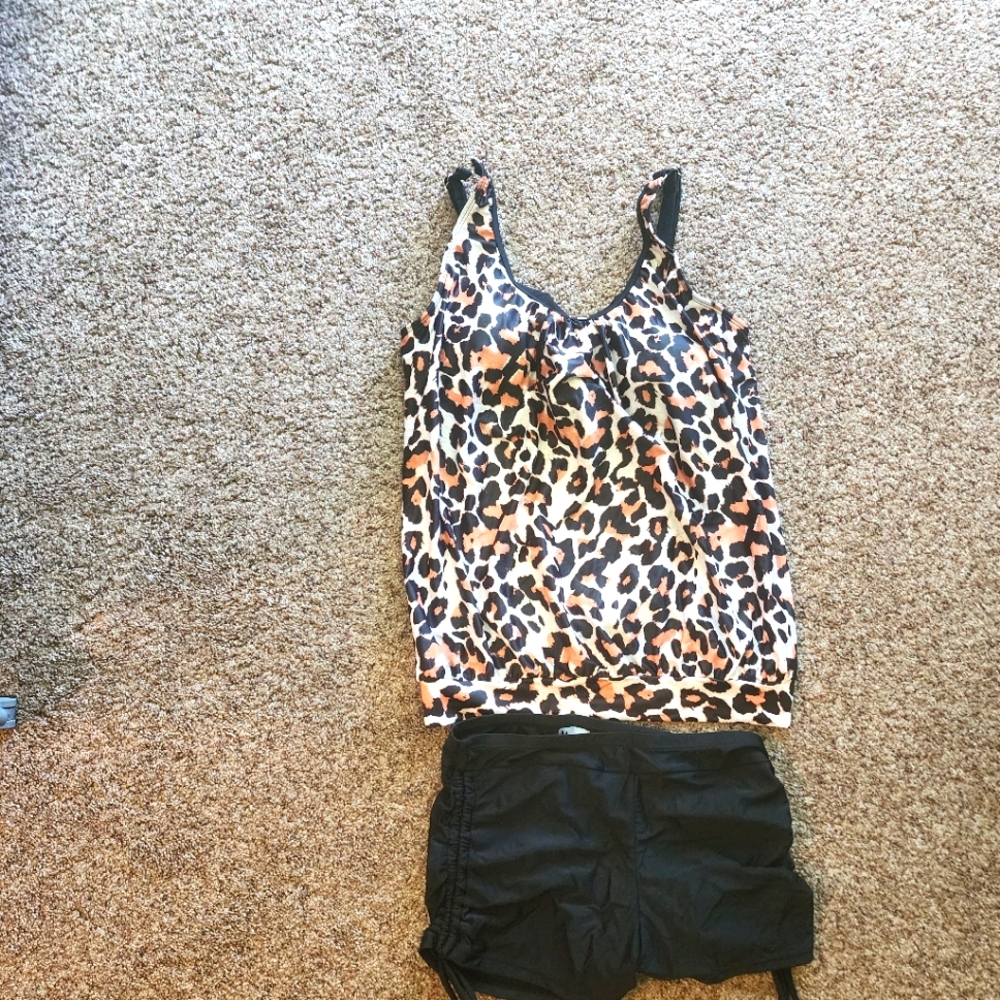Younique Tankini Set